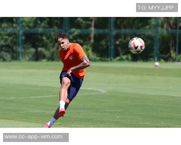 克雷桑假期不放松在巴西坚持训练保持状态