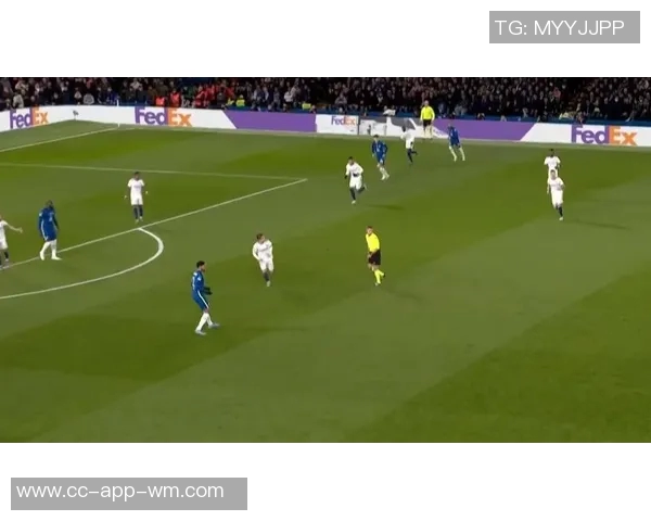 里奇谈中场角色差异与球队重返欧冠的决心 里奇谈中场角色差异与球队重返欧冠的决心